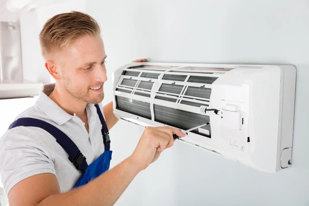 Industrial Air Conditioner Service in Tirunelveli | Strawberry Engineering