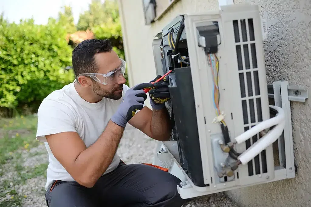 Discover the Reasons for Compressor Failure! – Ac Services in Tirunelveli | Strawberry Engineering